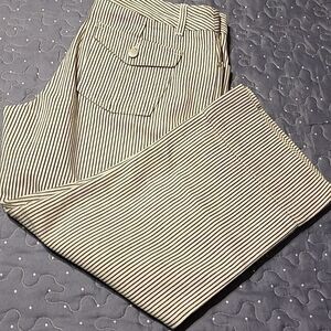 Striped Capris size 7/8